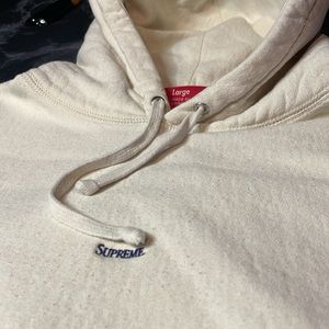 Supreme Cream Logo Heavy Pullover Hoodie Sweatshirt